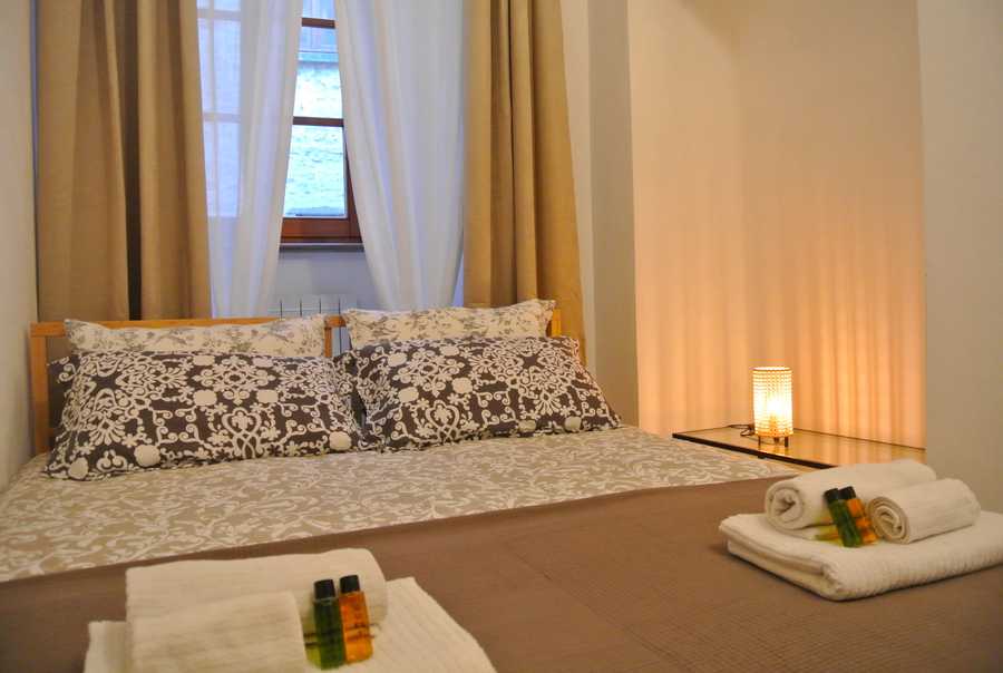 Casa Guarnacci, spacious home in the historic center, with 100% vegan meals