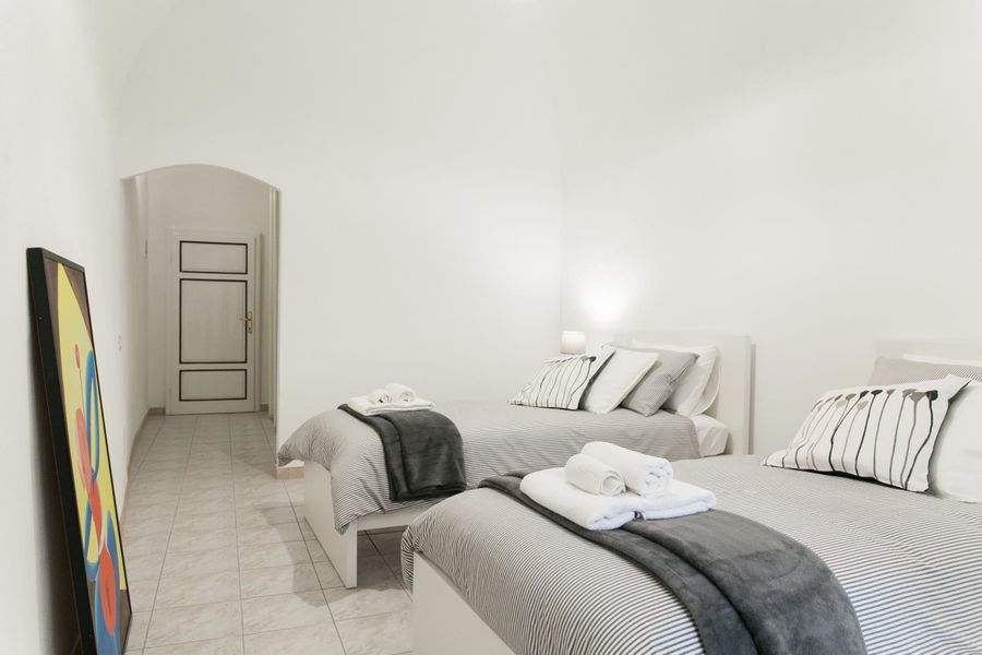 RICCIARELLI HOME: Volterra City Center Spacious Home