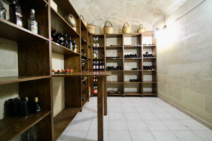 Luxury villa in midst of an ancient olive grove, ideal for families