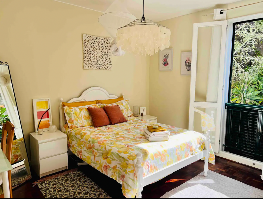 Vegan Yoga home-studio close to the Center of Funchal