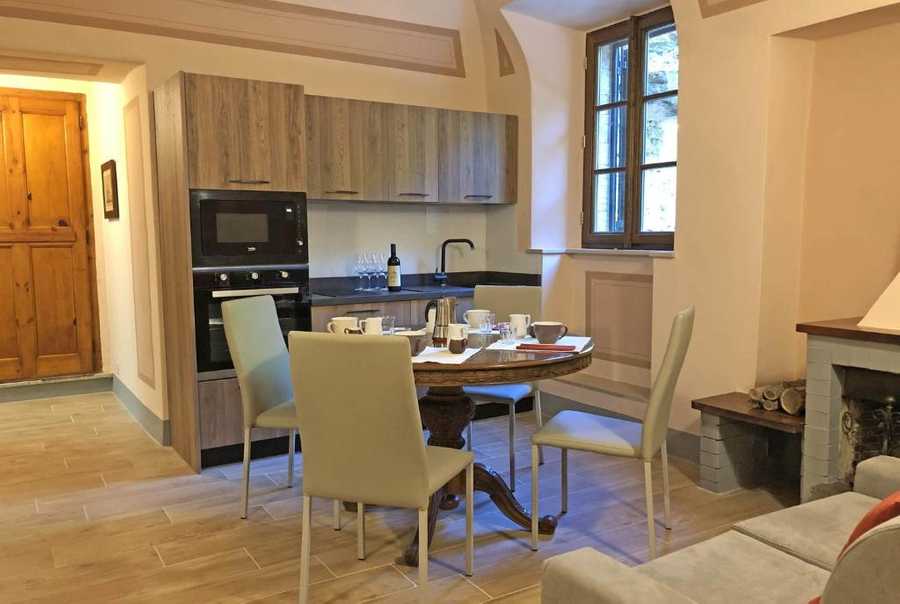 Suite Castello, central beautyhome in the historic center, with 100% vegan meals