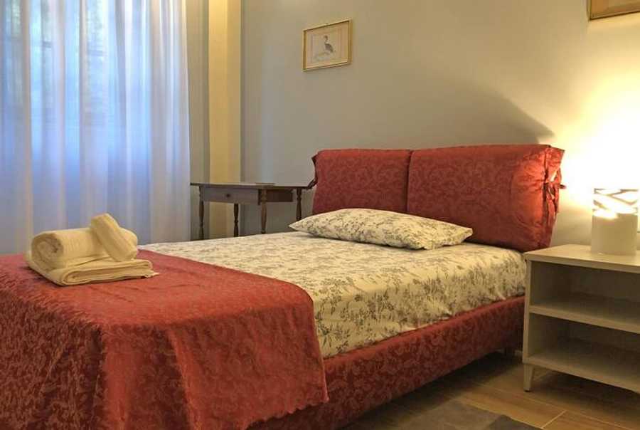 Suite Castello, central beautyhome in the historic center, with 100% vegan meals