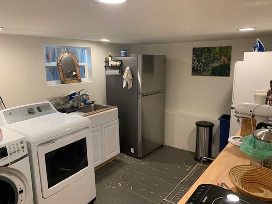 Your own private apartment in West Oakland 