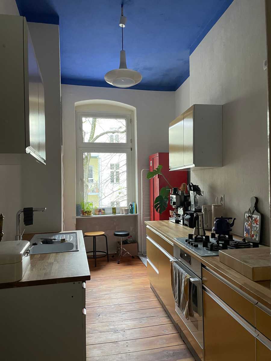 Quiet apartment in vibrant area