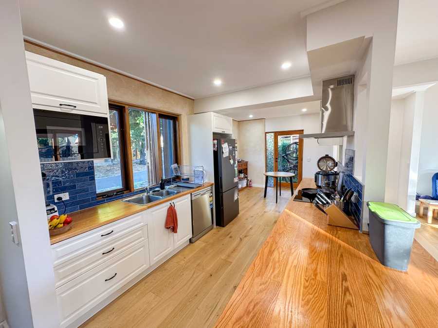 Eco Convenience in the Adelaide Hills