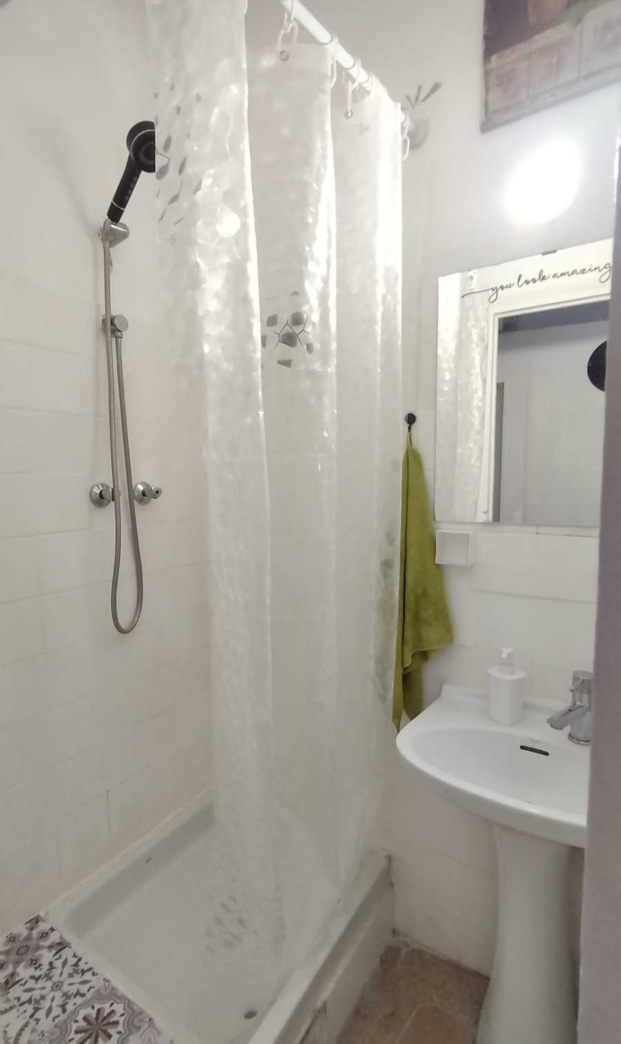 Double Room Well Located