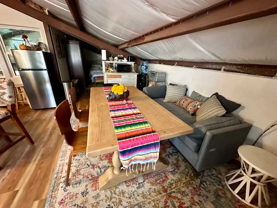 Barn Bunkhouse with Upper Deck & Sunset Views of the Sanctuary