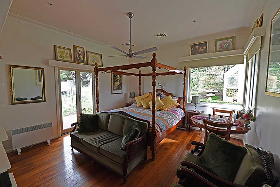 Galahad's Animal Sanctuary B&B