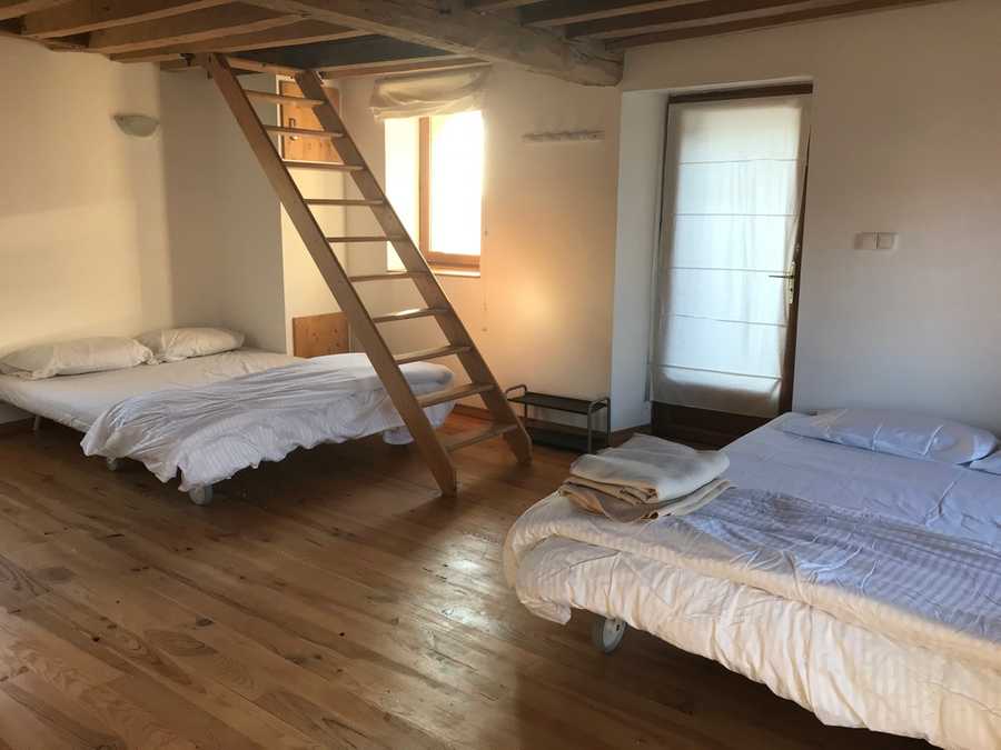 Perfect for cycling enthusiasts, an hour from Paris