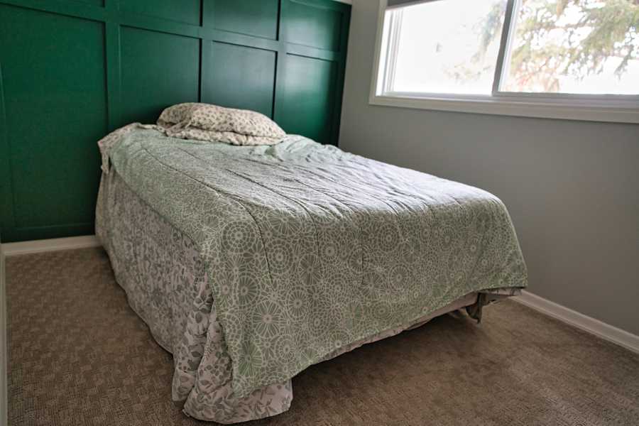 Private Room, 3 minutes from C-Train