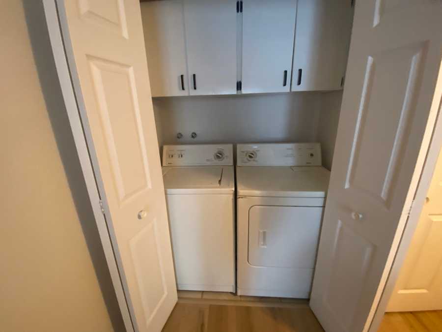 Cozy Room with a beautiful view of downtown Quebec and very close to nature