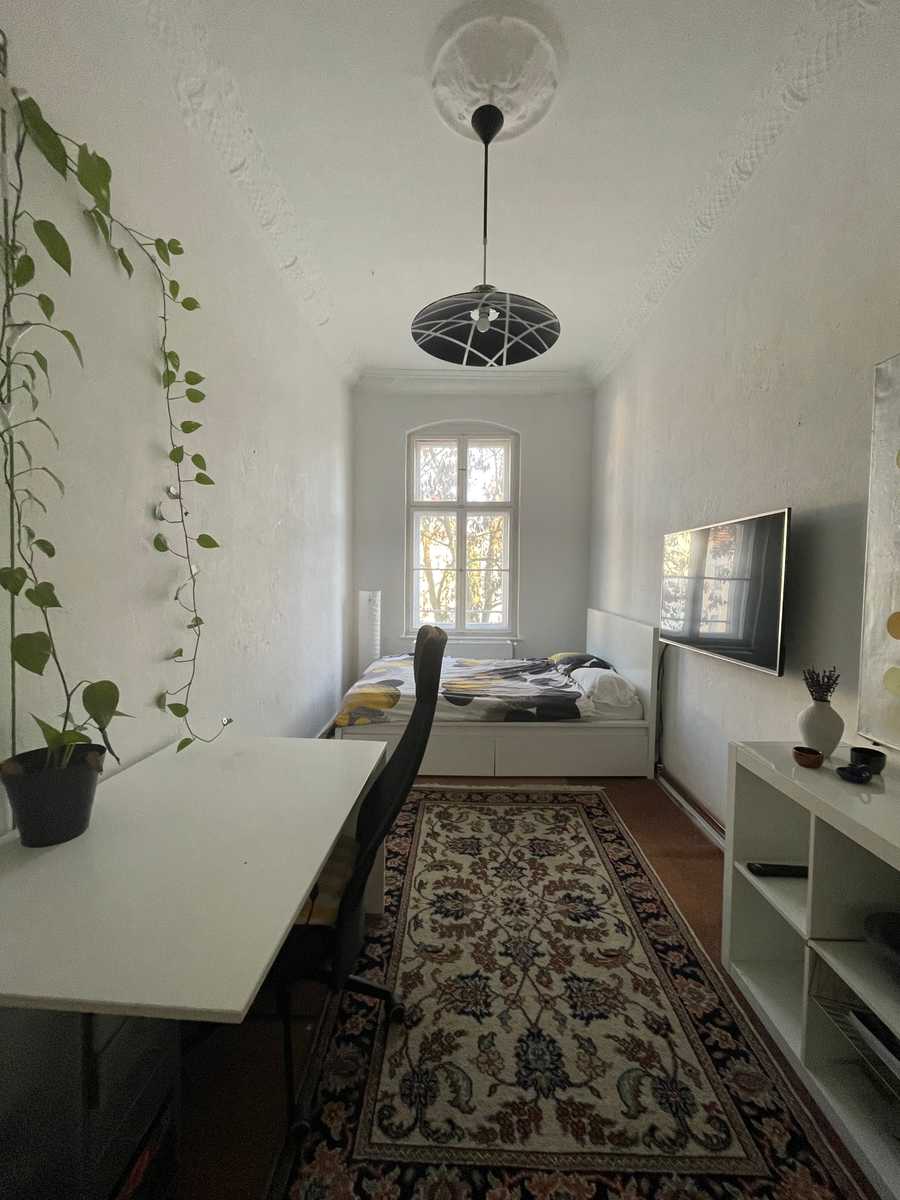 Bright Room in Vibrant Friedrichshain
