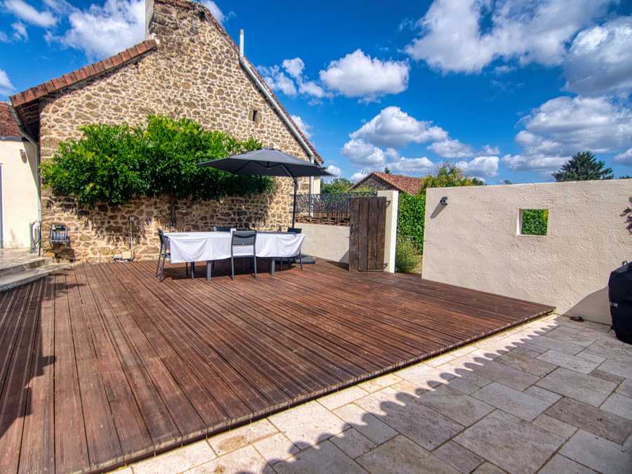 Beautiful Boutique Bluedothotel in the middle of nature rich Haute Vienne  