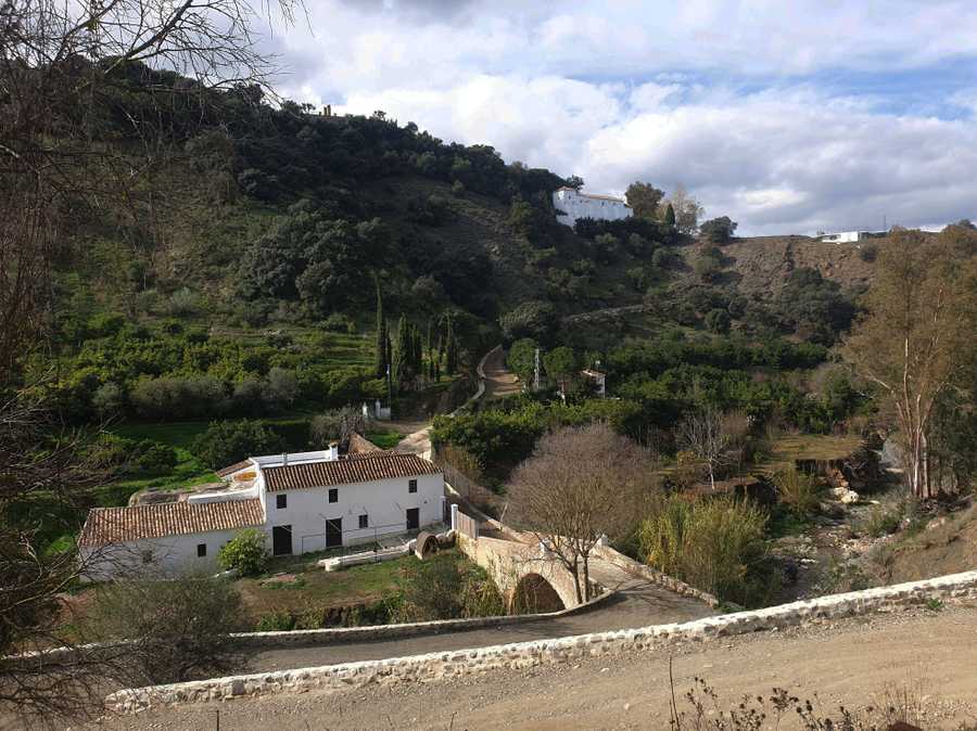 Casita Botánica at peacefull vegan Oasis besides river Pereila 