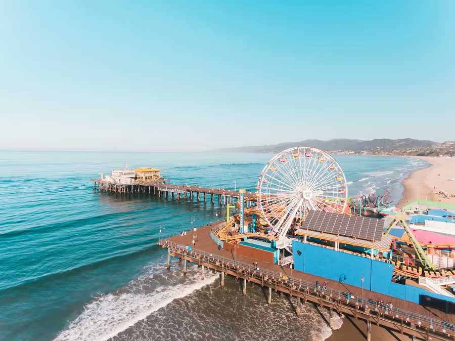 Modern Beach Town Living with INFRARED SAUNA and ELECTRIC CAR CHARGER