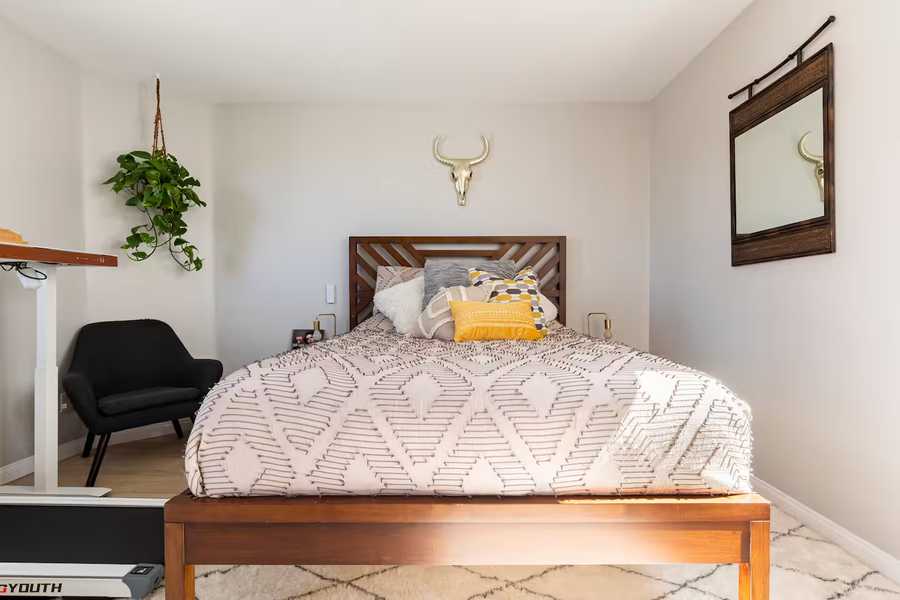 Modern Beach Town Living with INFRARED SAUNA and ELECTRIC CAR CHARGER