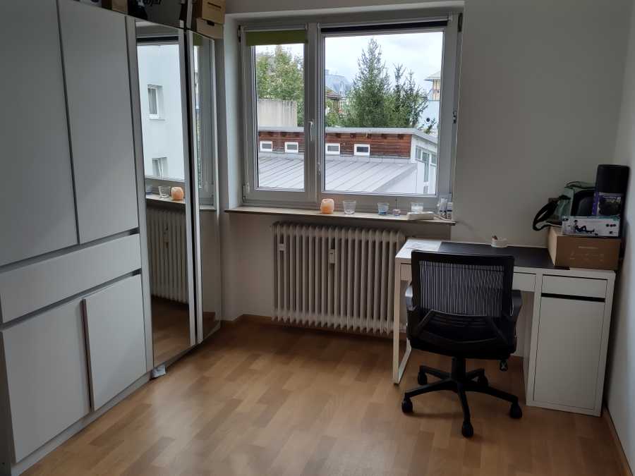 Cozy bedroom, close to the center of Munich