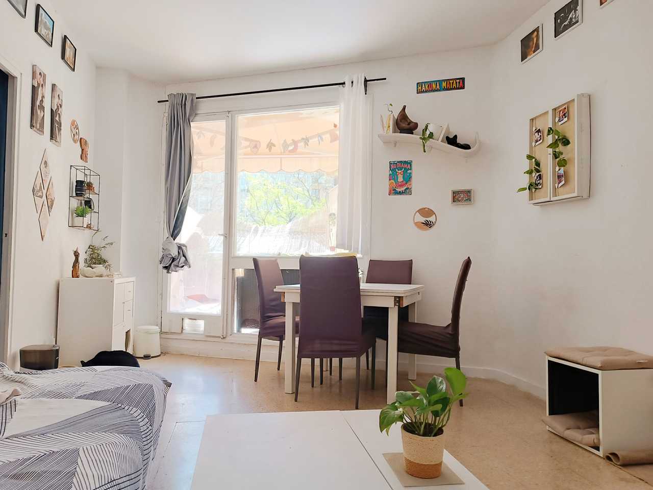 Double Room Well Located