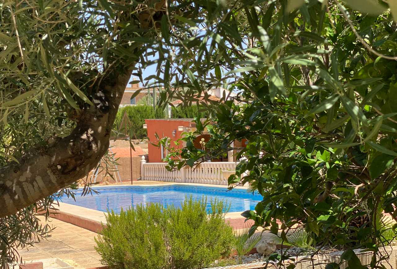 Enjoy my relaxing, quiet and peaceful place with privat pool
