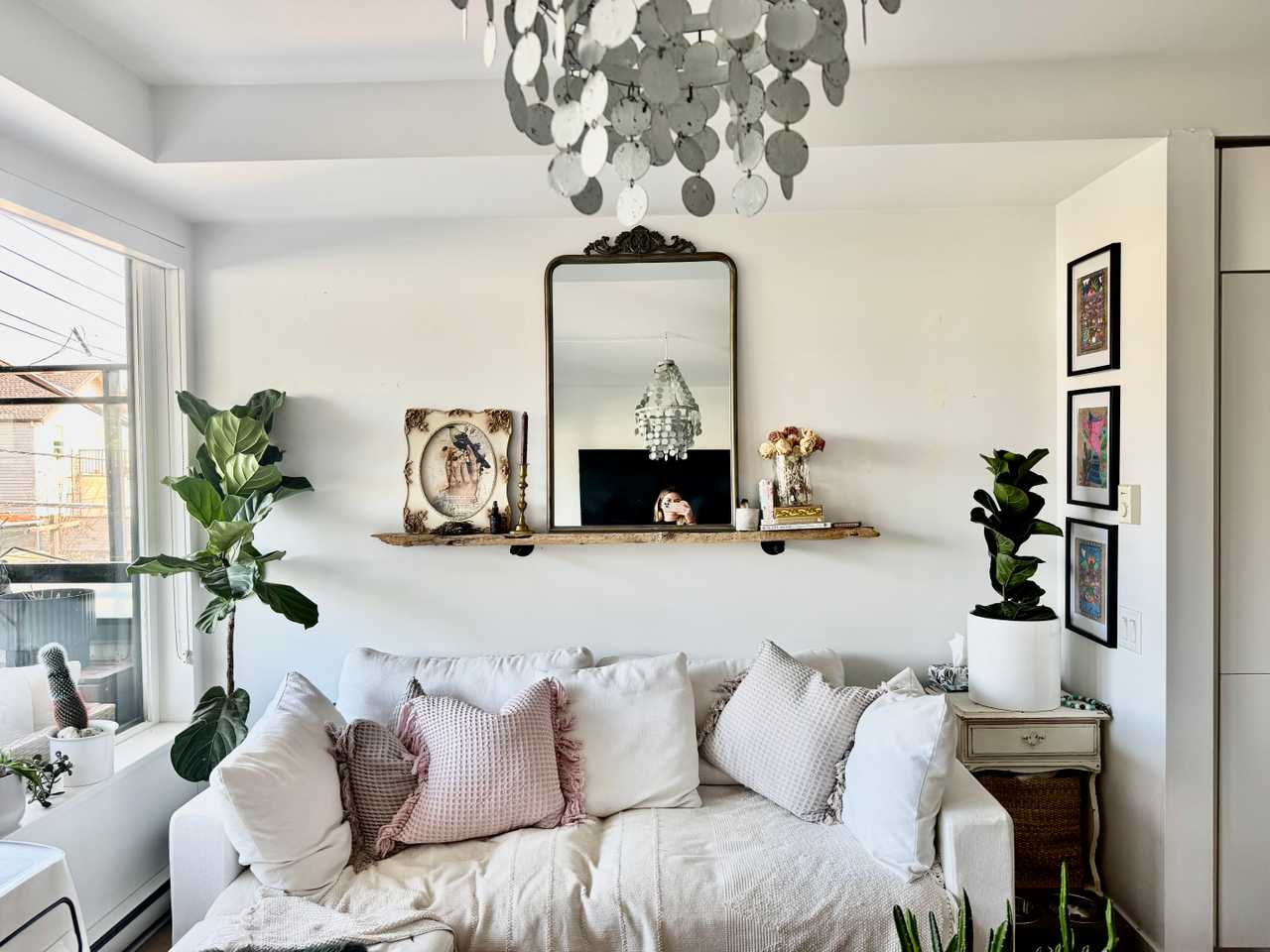 Beautiful & Clean Kits gem! HUGE patio!