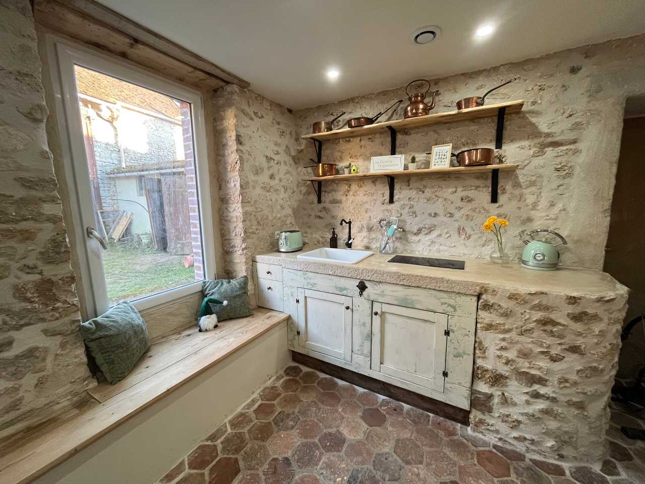 Bella's Cottage in the French Countryside