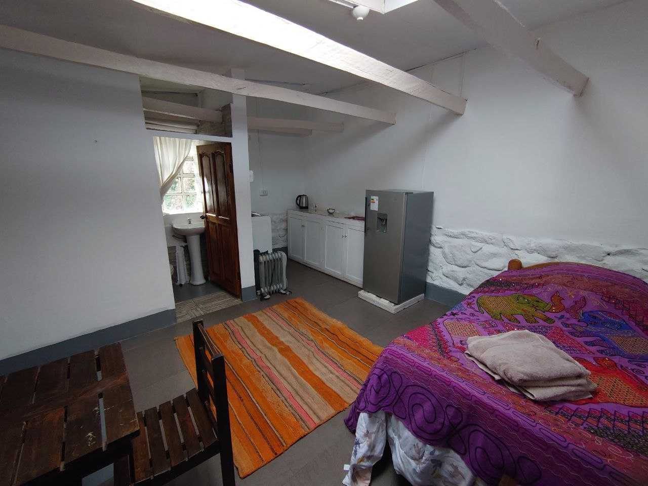 Cozy Cabin with Huge Garden &  relaxing sounds of waterfalls in Sacred Valley