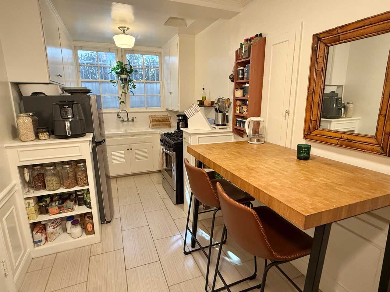 ✨ Fully Vegan Entire Home in Beverly Hills ✨