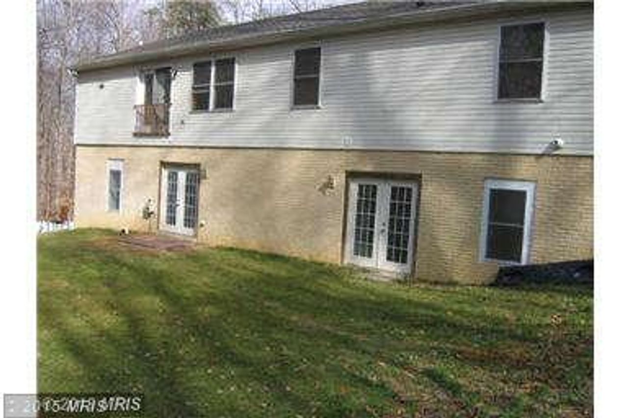 One furnished bedroom, full private bath in a single family home