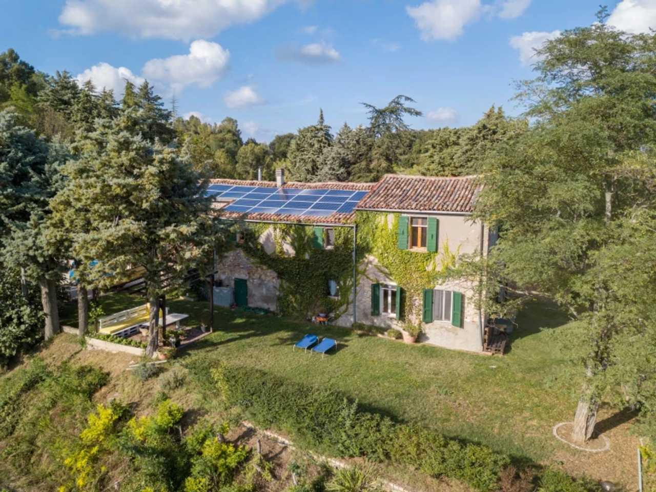 The Orange Lilly, apartment with sauna in the lush hills of central Italy