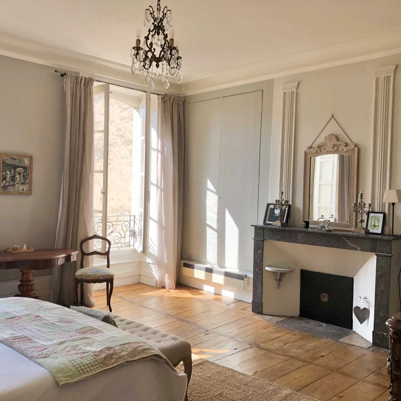 Luxury 18th-century 3* maison de charme in a French Plus Beaux medieval village