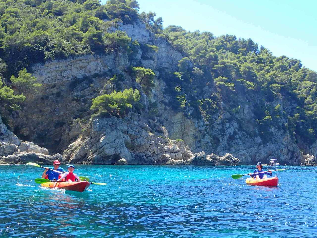 We offer daily yoga, kayaking and biking to the best locations on Vis Island.