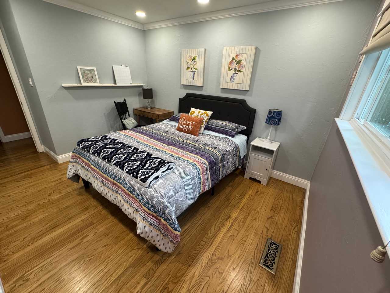 Peaceful, Beautiful Private Room - Prime Location!