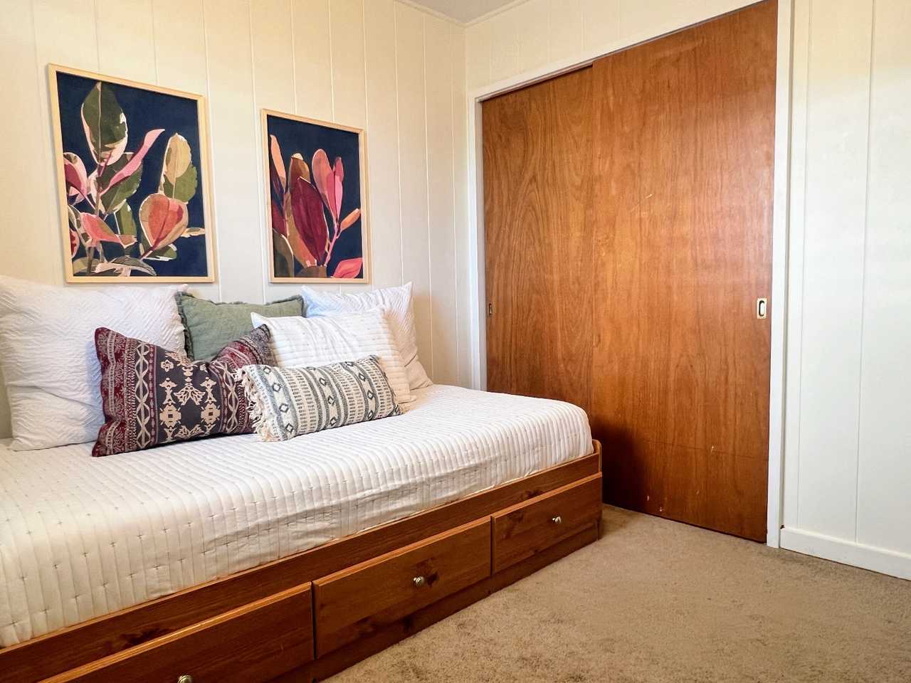 Cozy Room in Amazing Diamond Head Location