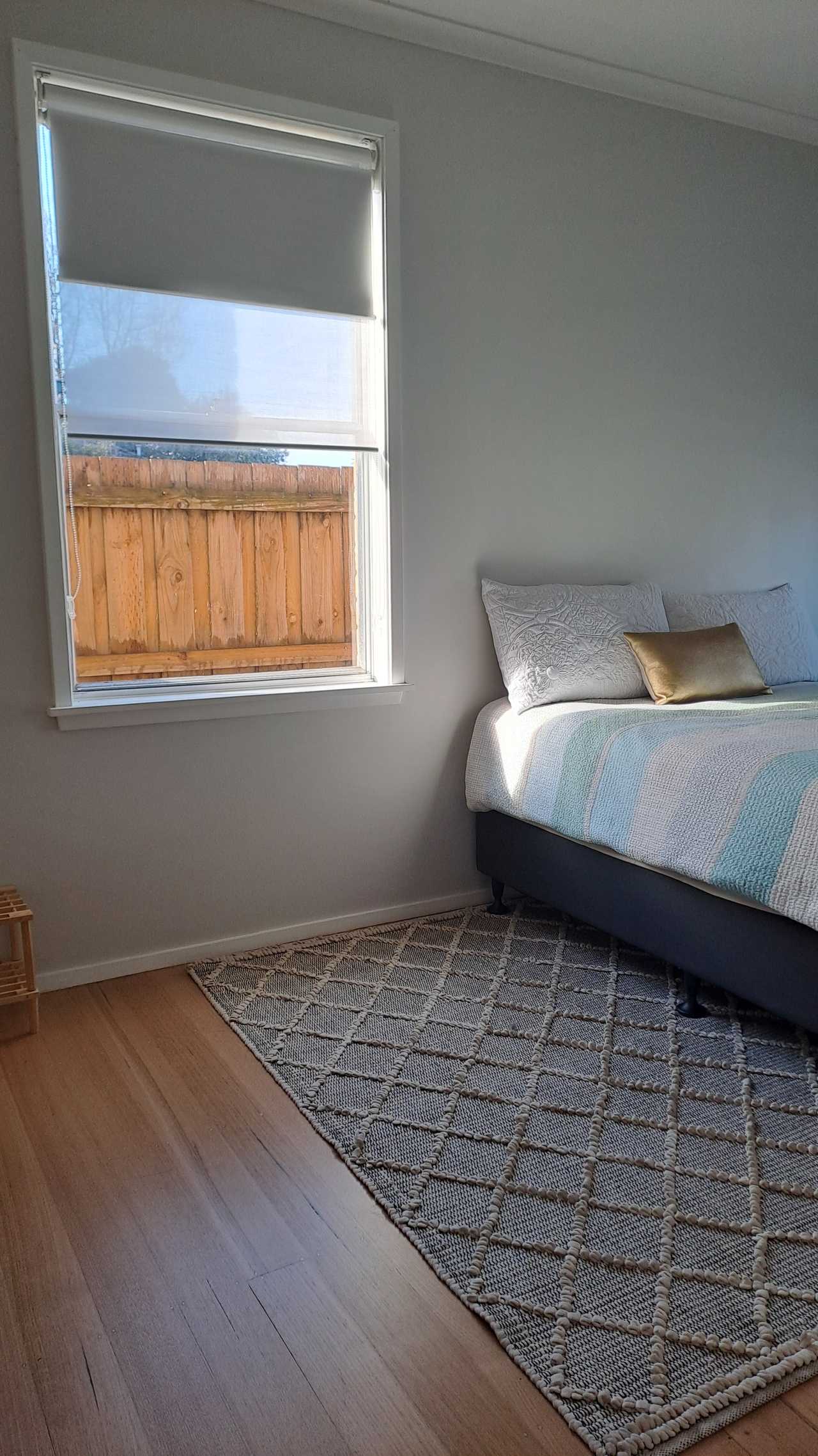 A lovely home with your own room & ensuite. In a peaceful & relaxing atmosphere.