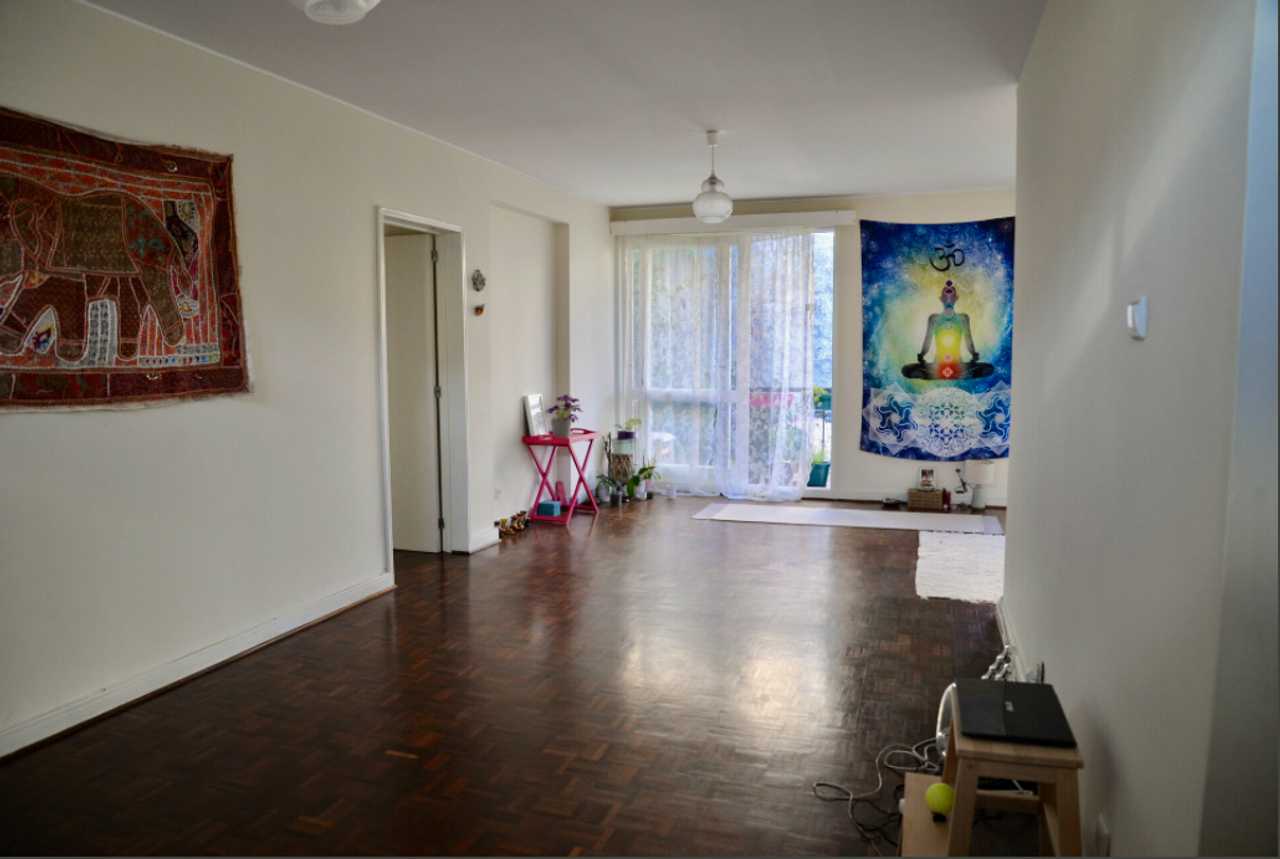 Double Room in a Vegan Yoga-Home-Studio
