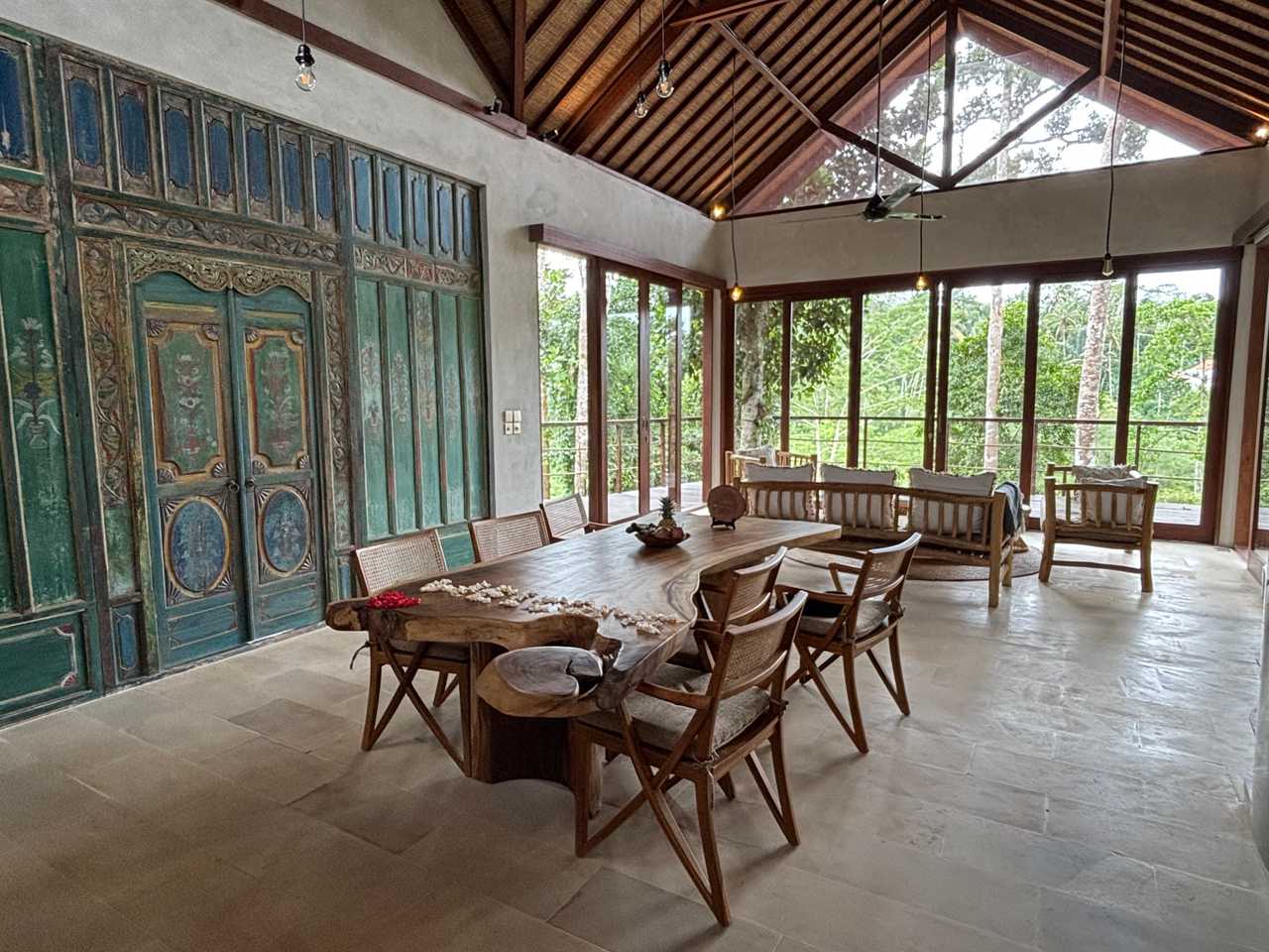 Harmony Hill - Fully vegan nature retreat w private jungle pool & valley views