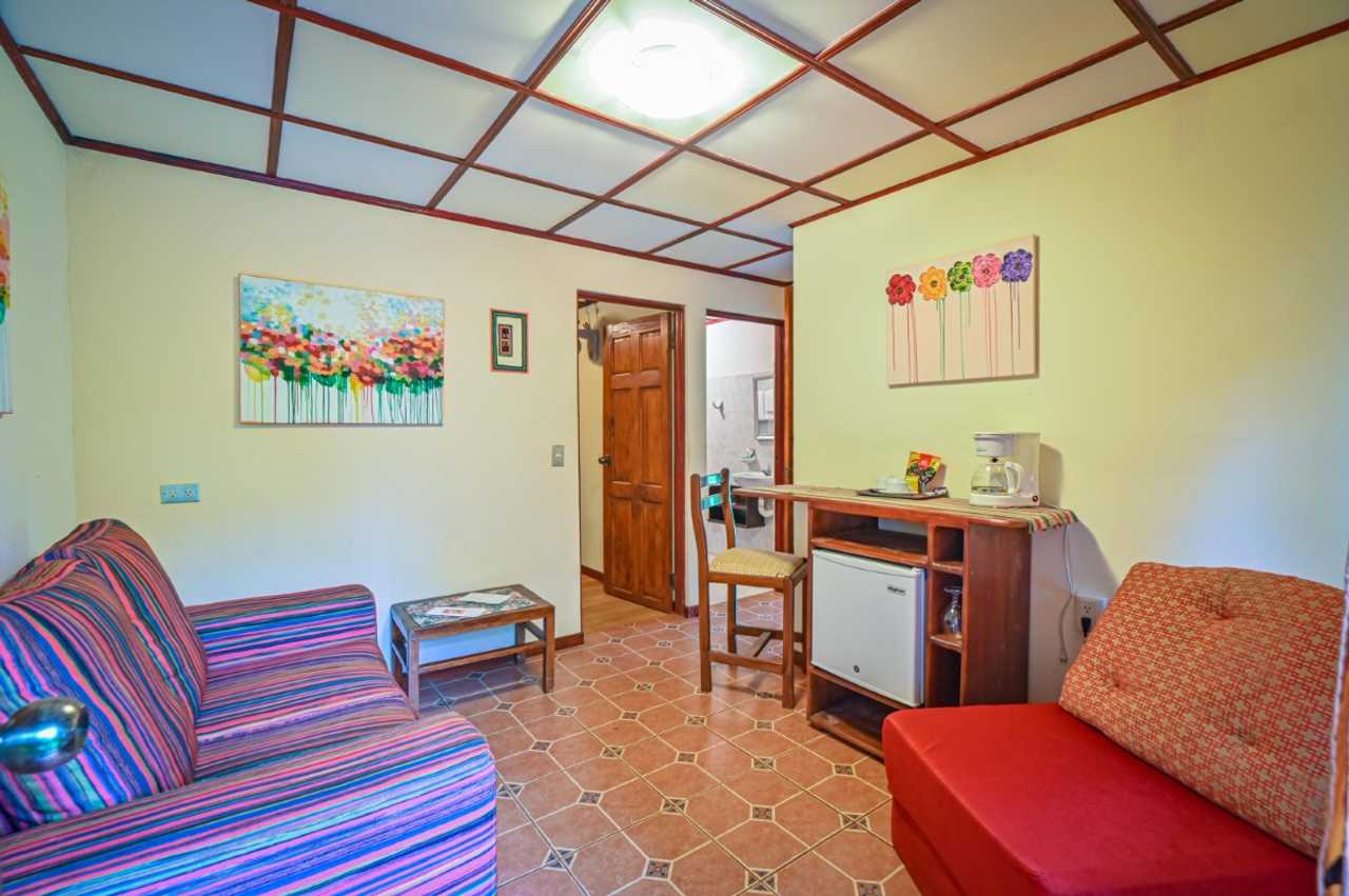 Lands in love hotel & forest resort 