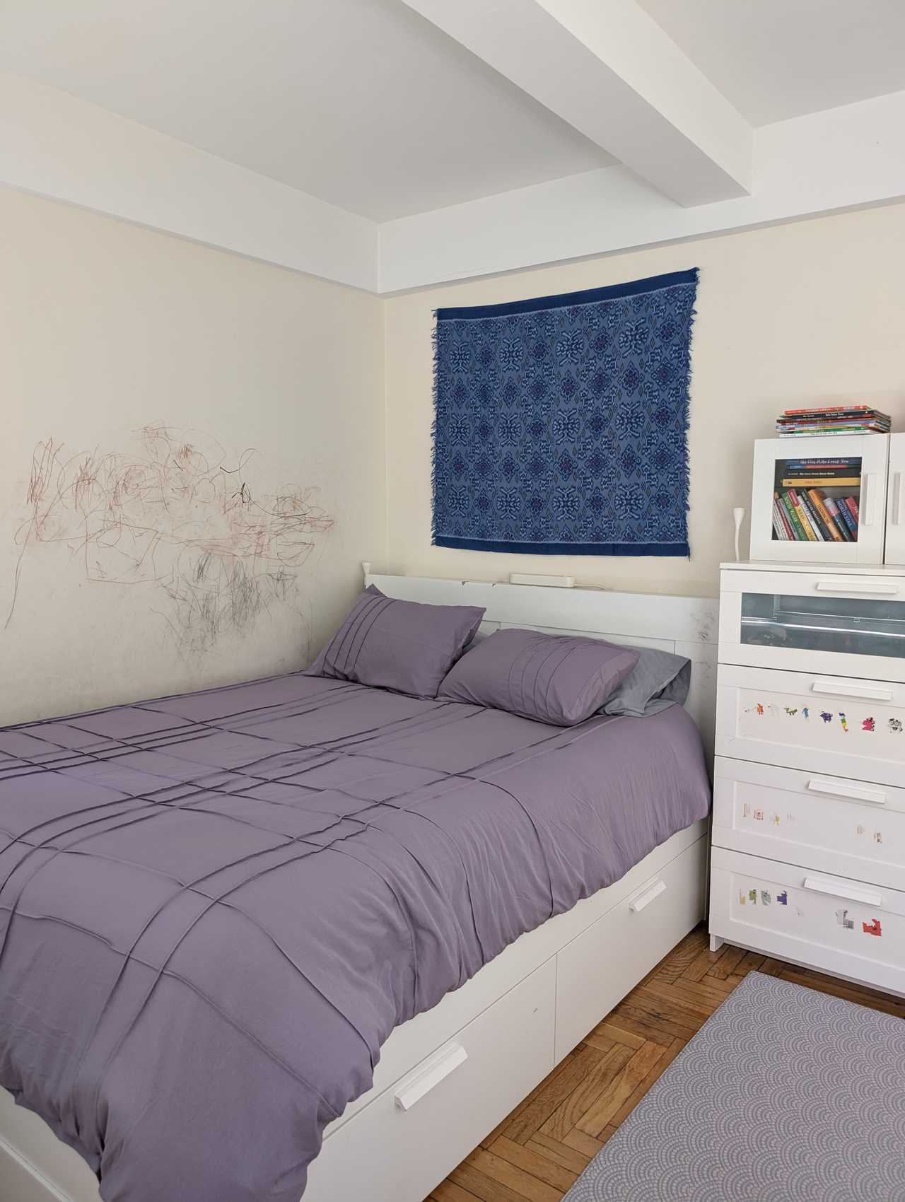 Large private bedroom near Yankee Stadium 