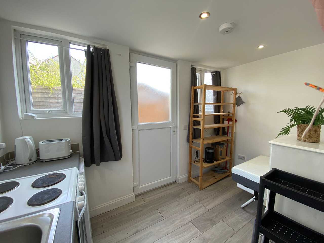 Cosy & modern studio in South East London
