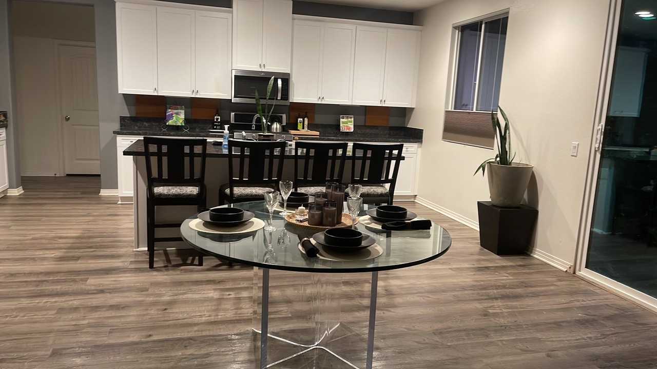 Cozy private room close to natural wonders 