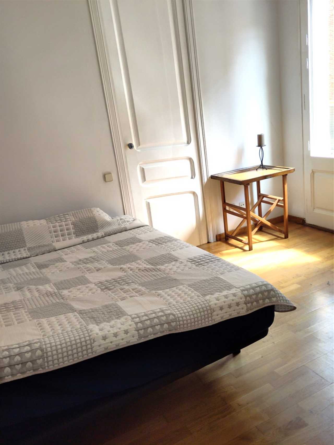 Calm and bright apartment only one corner to all centers and connections of BCN
