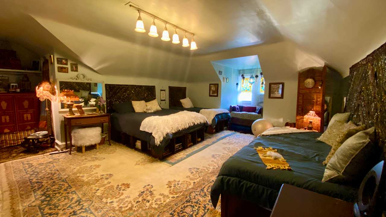 Boho Chic Healing Retreat is the ultimate place to stay if visiting Philadelphia