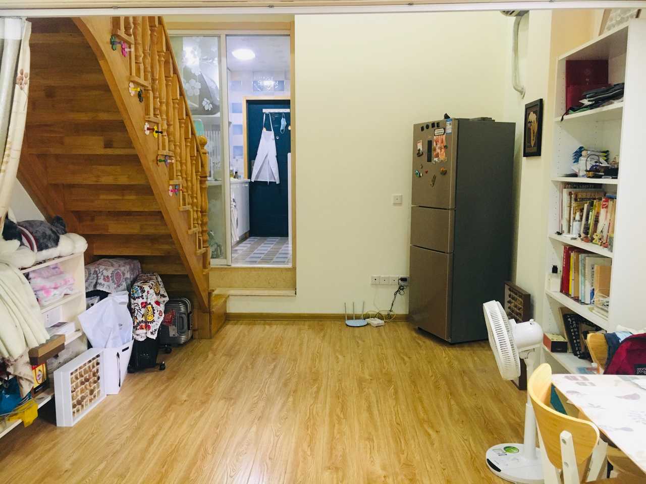 Cozy room to live in 1910s