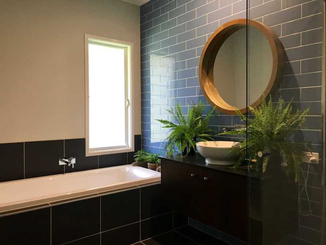 Tranquil Vegan B&B in Noosa region.  In house hospitality and charm 