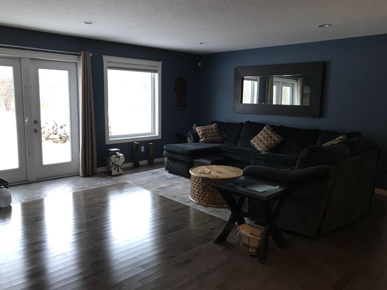 Spacious, Relaxed, Vegan Home in the Country