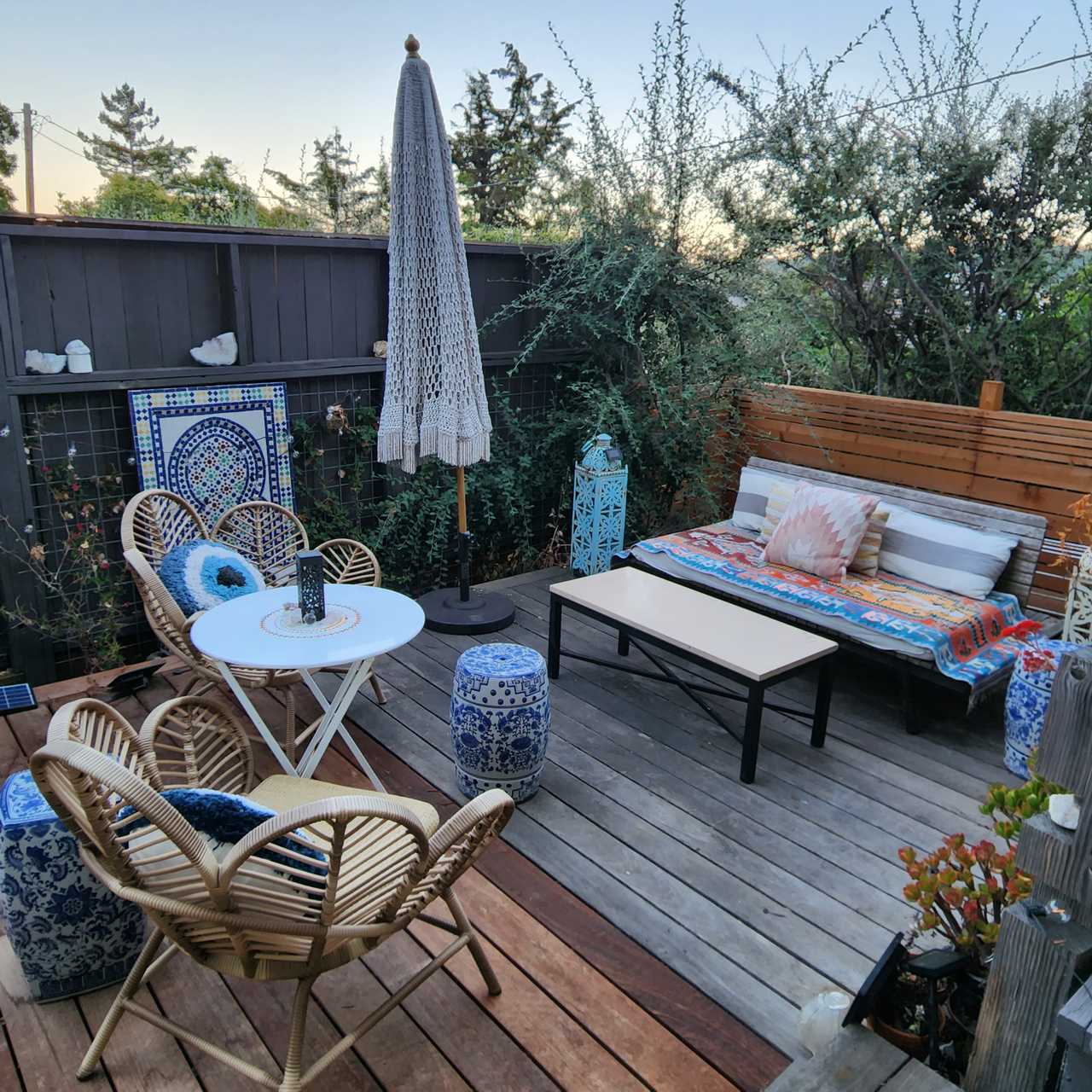 Cozy, Colorful Boho Bungalow with a view of Mt.Tamalpias
