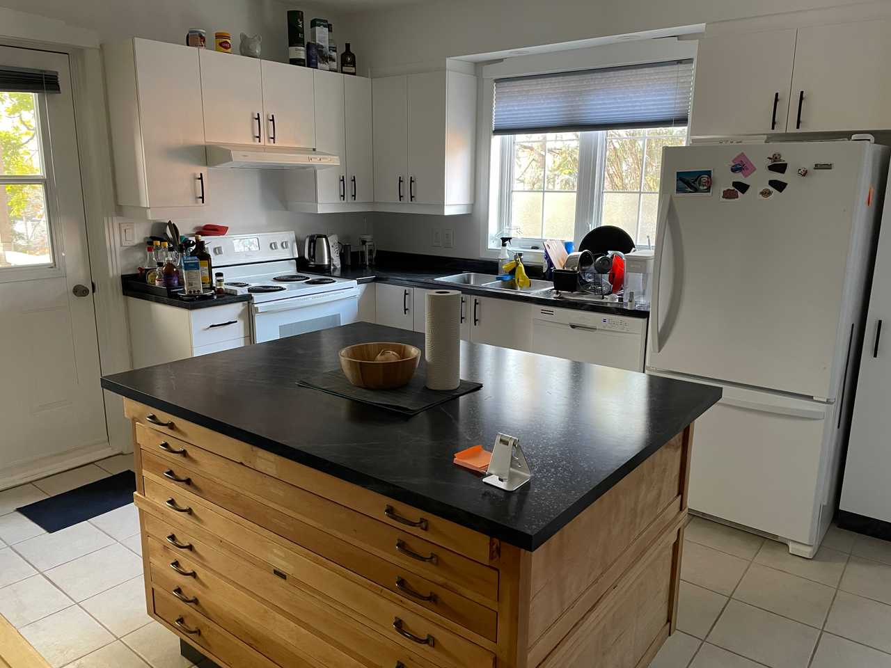 Large apartment in Sud-Oust Montreal.