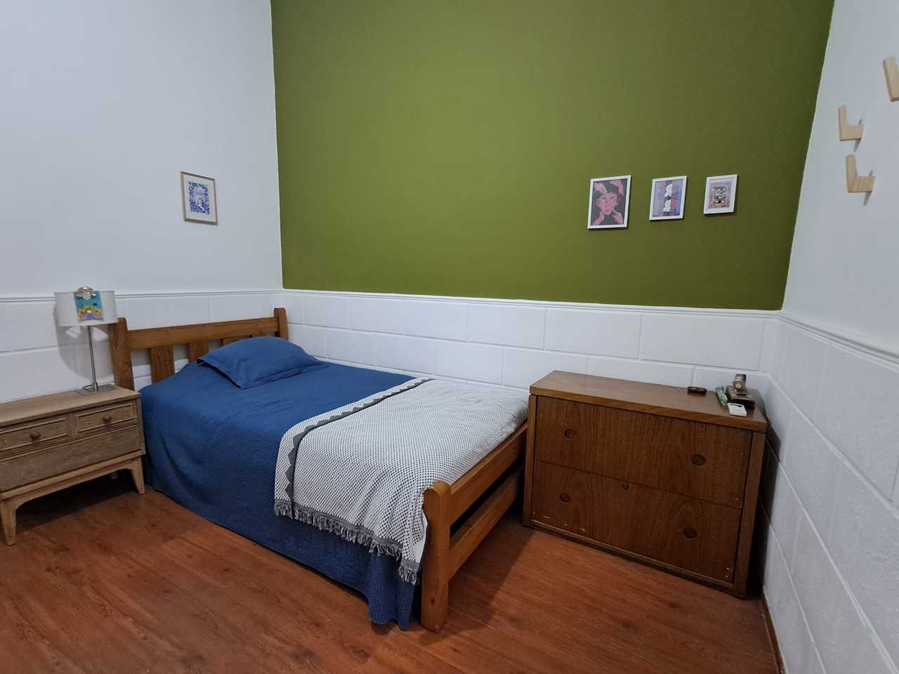 Private room in my Barrio Sur apartment