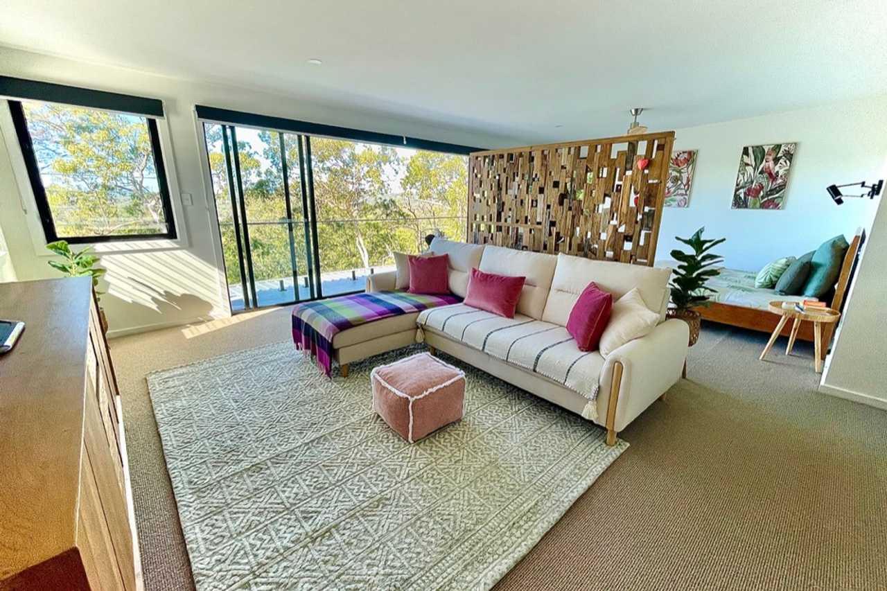 Private Master Oasis with Views