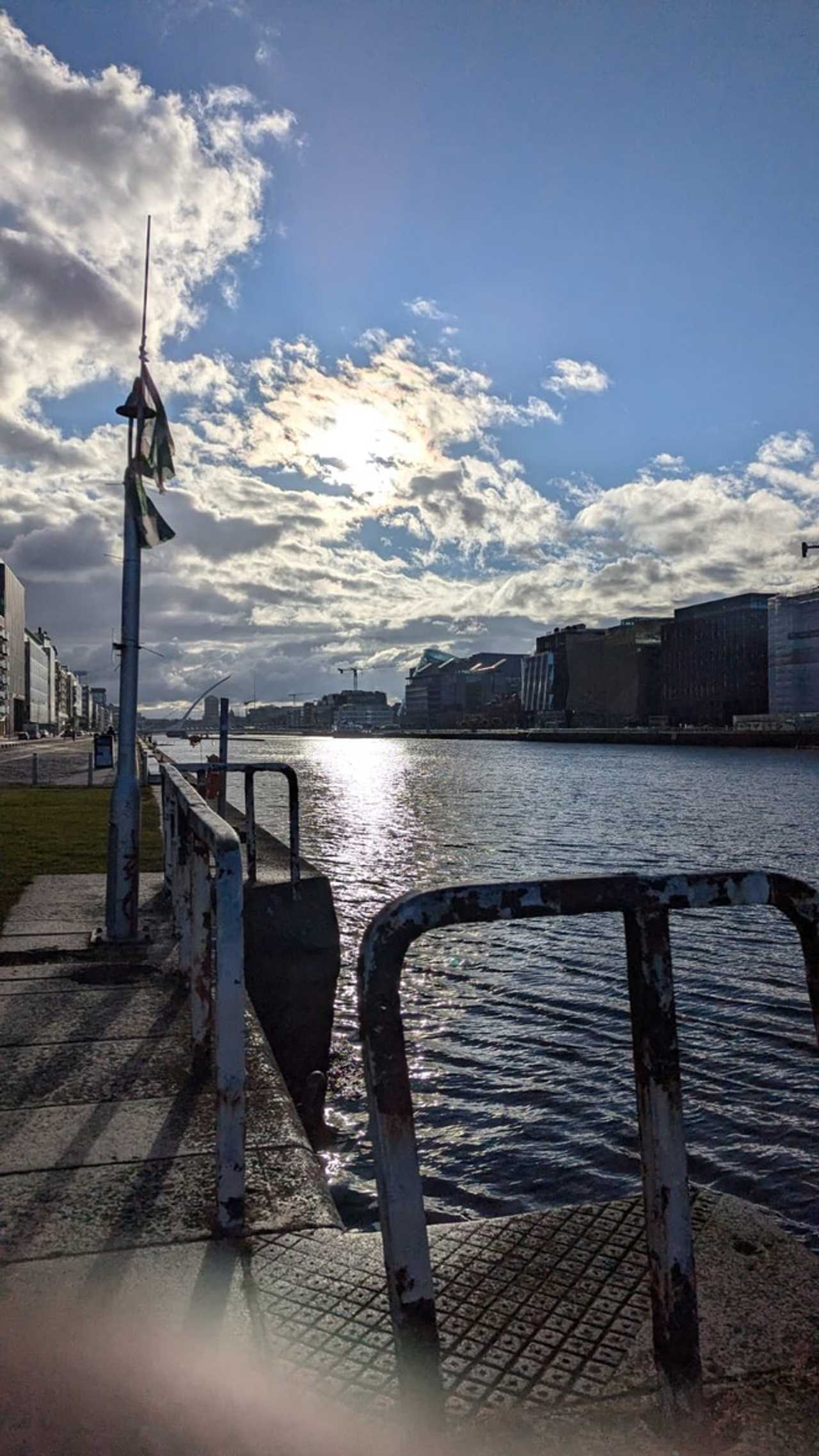 Harbor view - Dublin city centre.